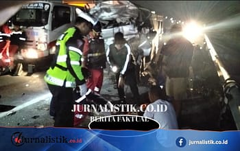 Hiace Tabrak Truk di Tol Pekanbaru 5 Orang Tewas, Ini Kronologi Lengkapnya!