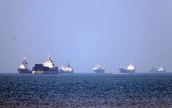 AS Tembakkan Rudal Hellfire ke Kapal yang Terobos Selat Hormuz, Tujuan ke Iran Global 3 Juni 2026