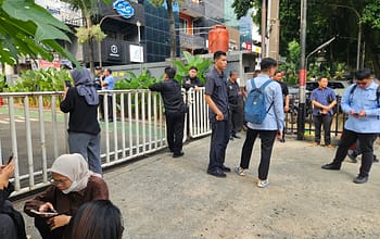 Gerbang Kantor BGN Tampak Ditutup di Tengah Isu Penggeledahan Kejagung